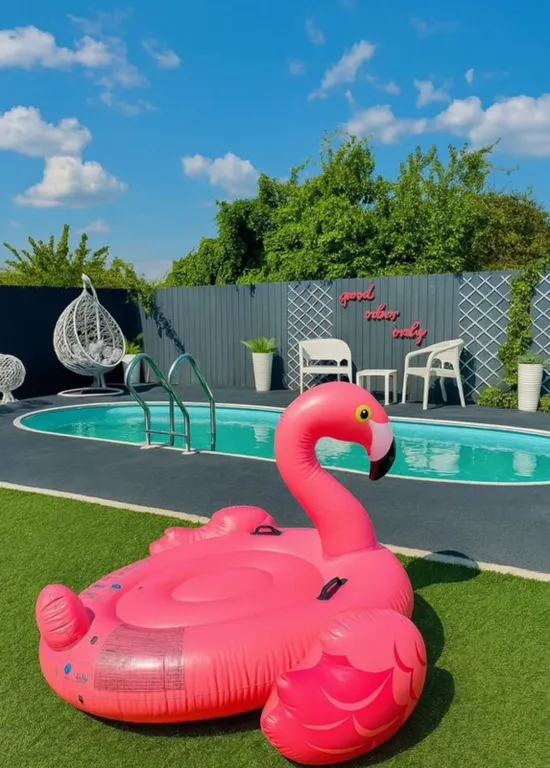 Коттедж Уютный красивый загородный дом с беседкой и бассейном — Елизаветинская