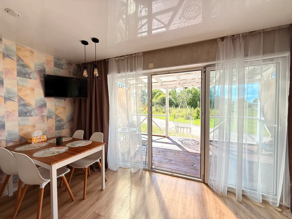 Уютный гостевой домик с террасой