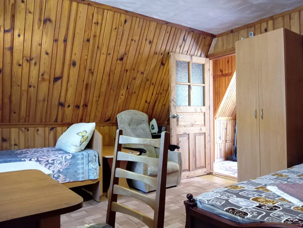 Деревянная мансарда с балконом