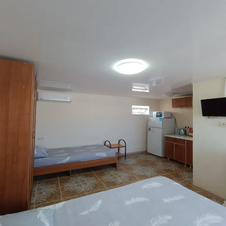 Квартира Квартира Комфортная студия — Ейск