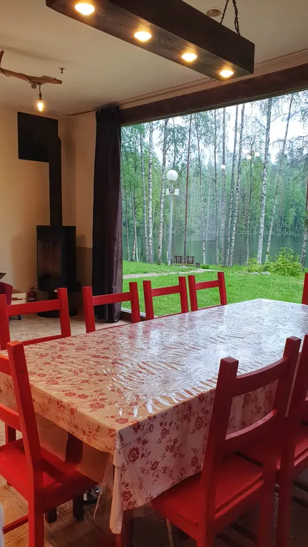 Brusnika village коттедж с видом на озеро