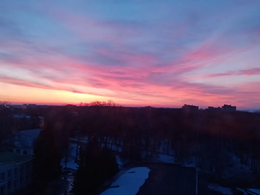 Стильная квартира с видом на Волгу и Романовский мост