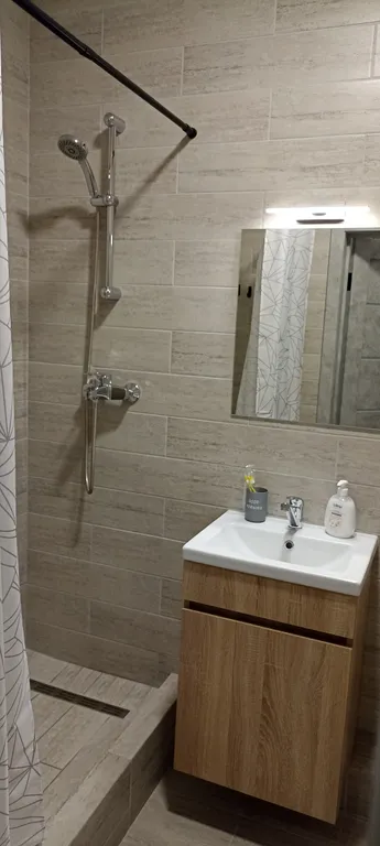 Новая, уютная студия