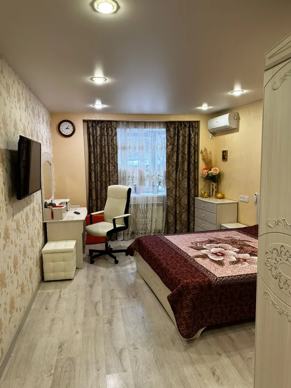 Квартира после ремонта, мебель и техника вся новая