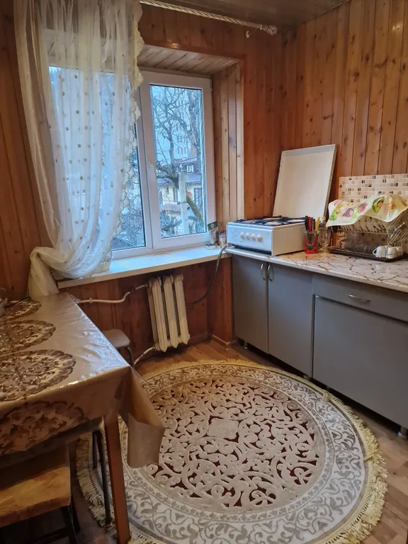 3-комнатная чистая, уютная квартира в центре посёлка Домбая