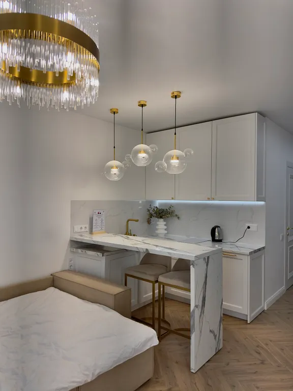 Новая квартира-студия, с дизайнерским ремонтом, есть всё для проживания