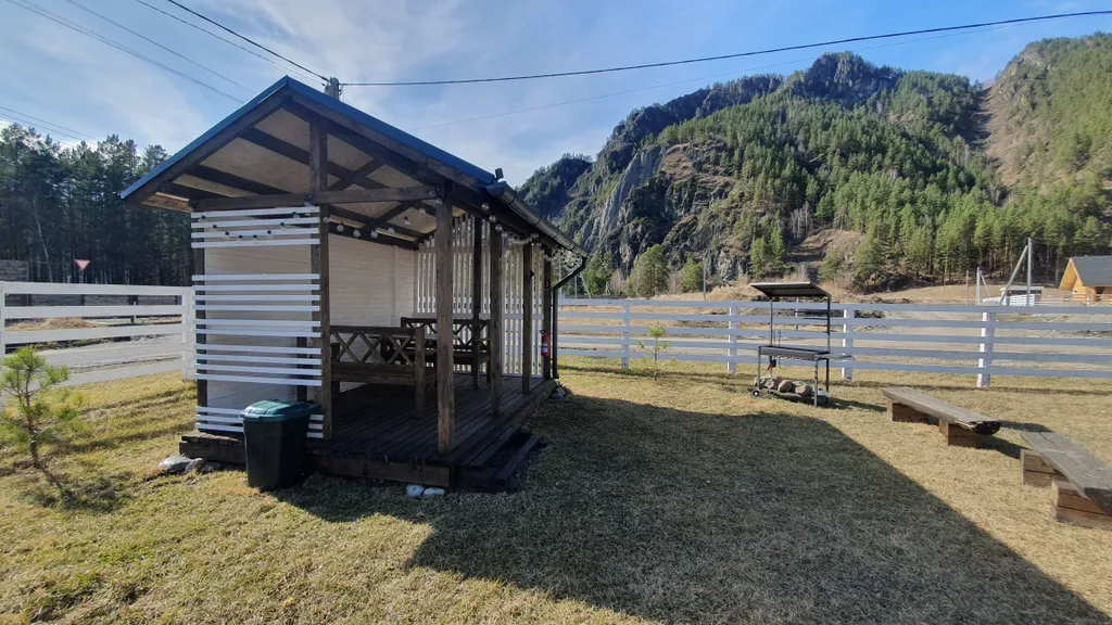 Коттедж на Алтае с великолепным видом на горы