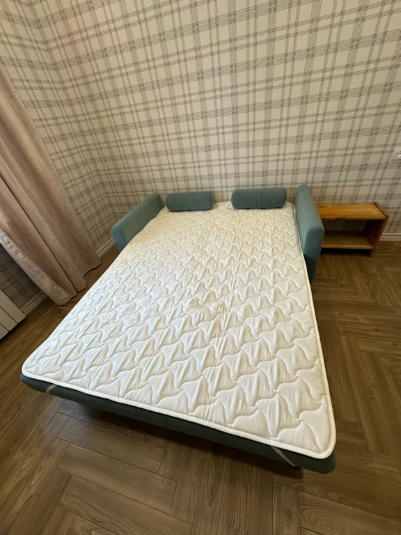 Уютная новая квартира с высокими потолками и потрясающими закатами