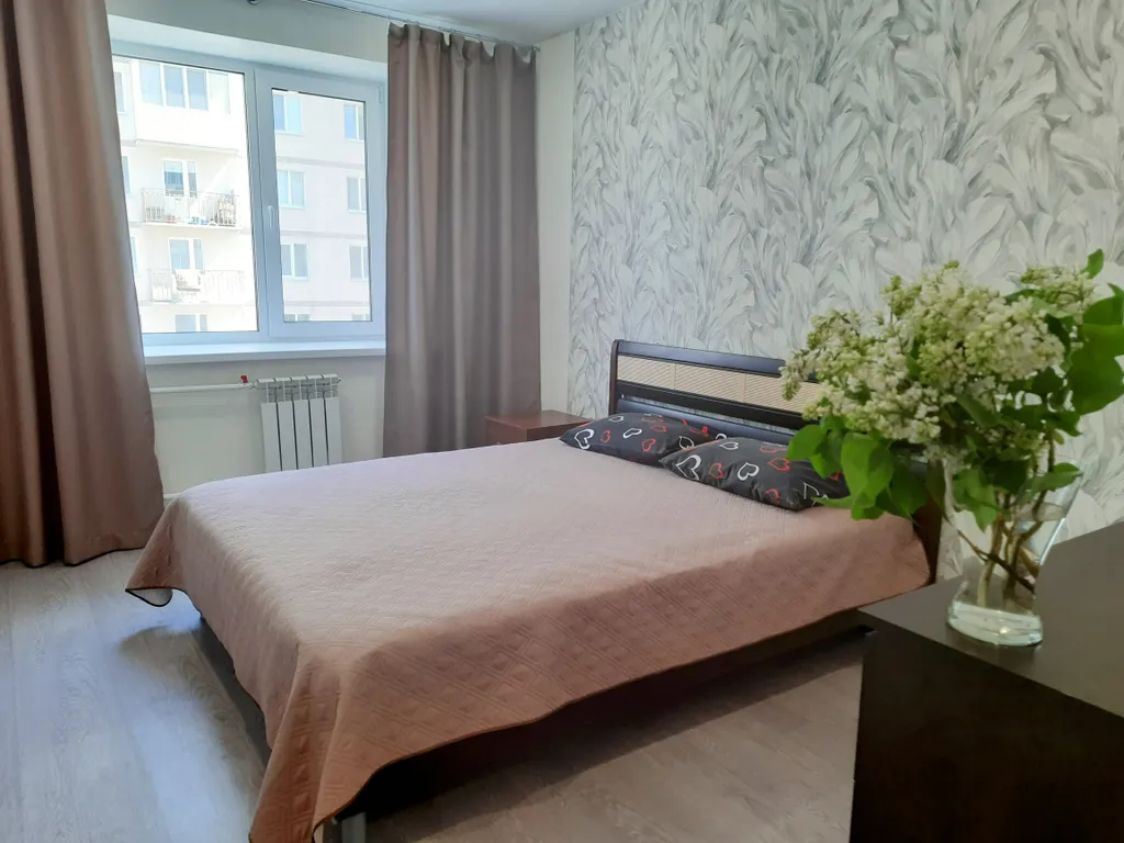 Евротрешка рядом с Протон-Ареной и ДВВС