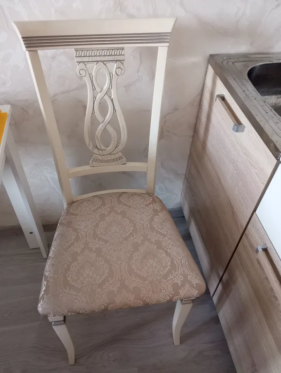 Уютная квартира в новом доме с панорамными окнами