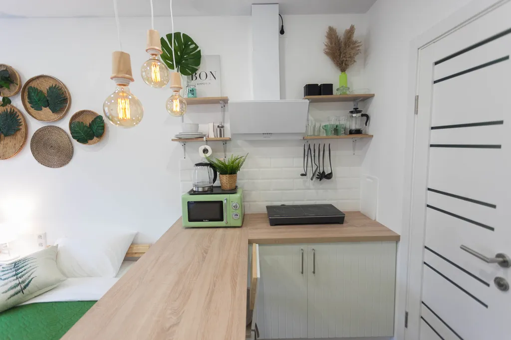 Студия Тропики в 5 минутах от ИМР