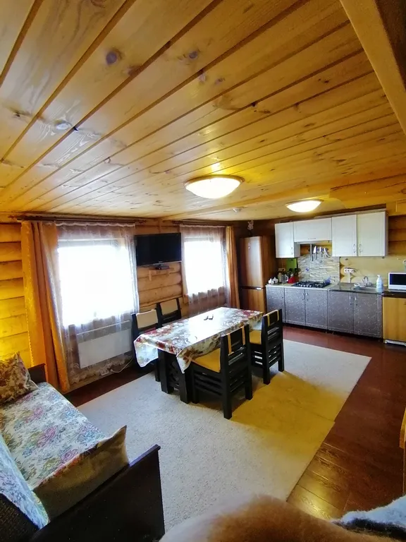 Уютный коттедж с видом на озеро — аренда посуточно в Тверь