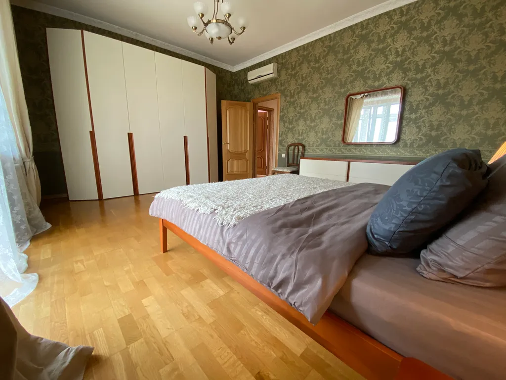 Просторная квартира в центре города для большой семьи