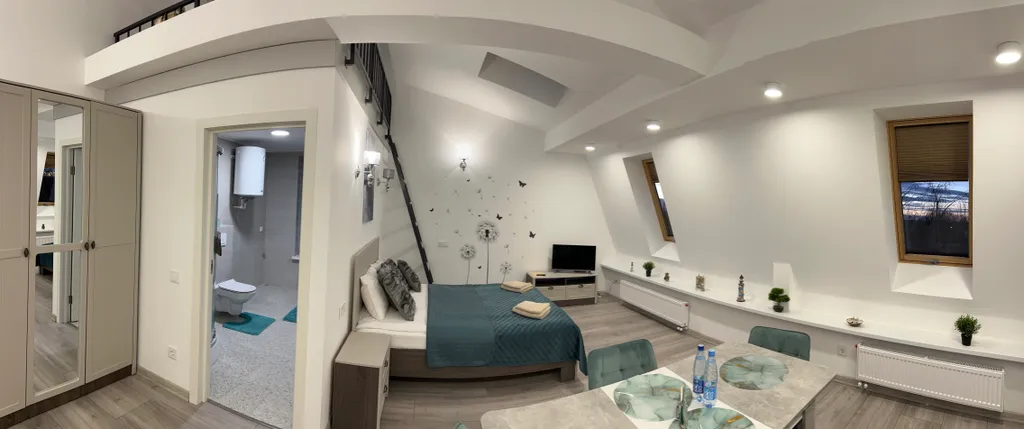 Студия с видом на море