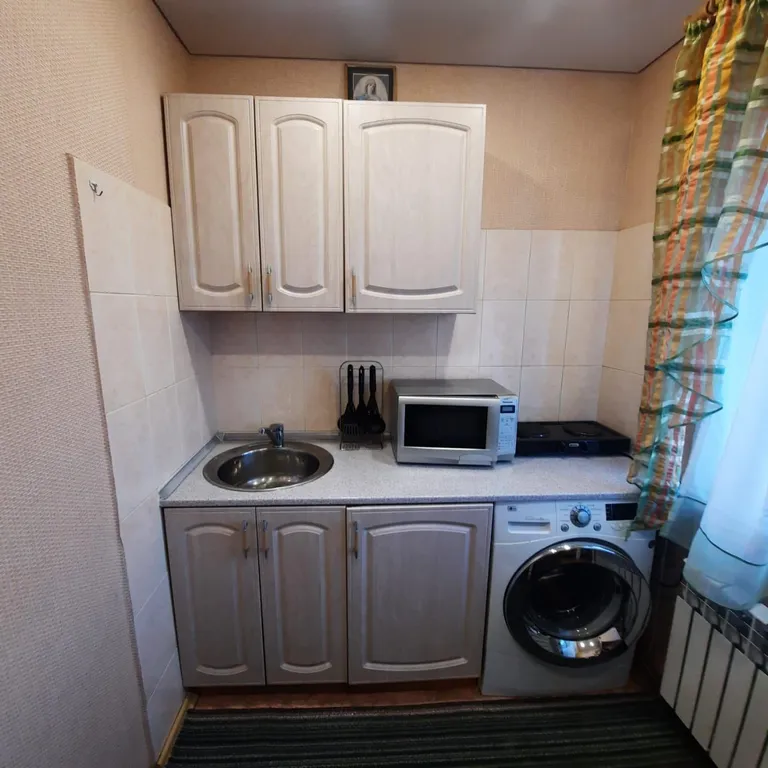 Квартира с мебелью и бытовой техникой в самом центре города