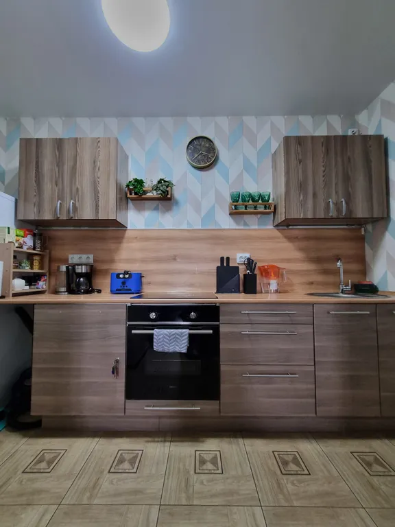 Рыжий Кот на Горке (2-х комнатная квартира в центре)