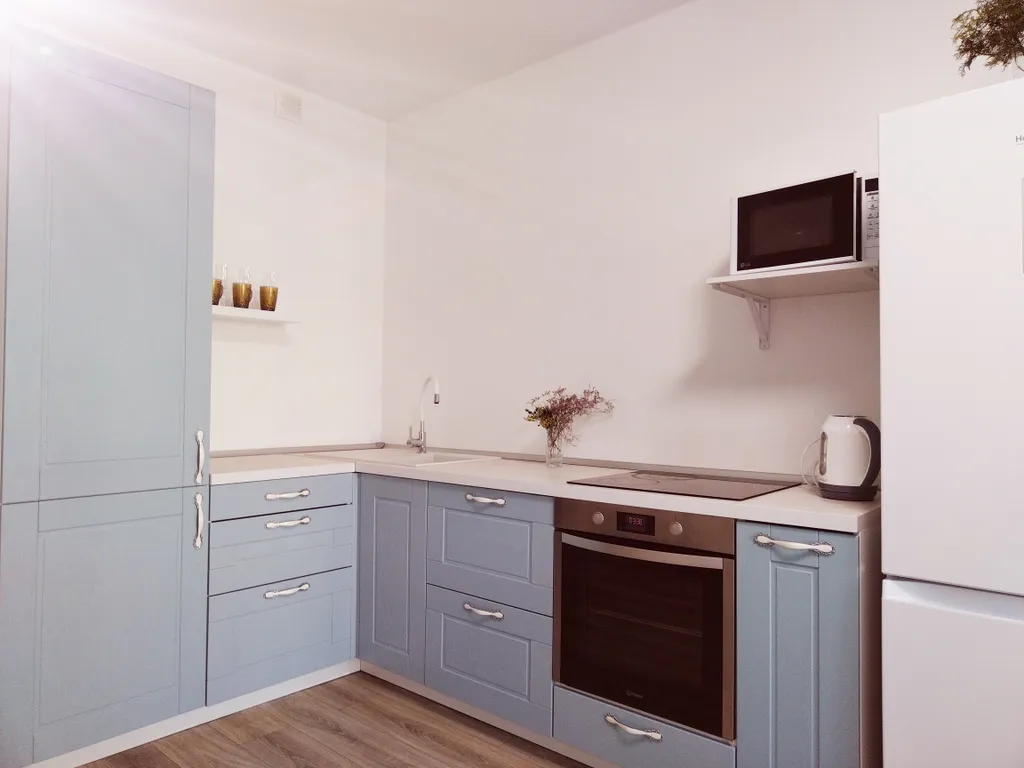 Евродвухкомнатная квартира с бассейнами во дворе