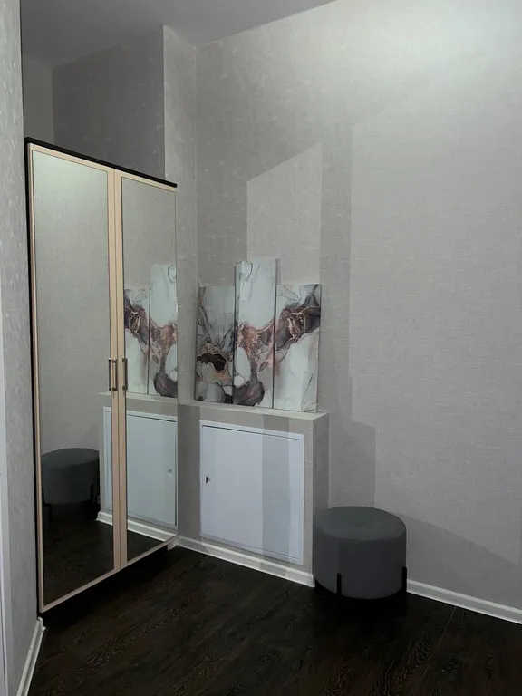 Уютная квартира с панорамными окнами в центре Иннополиса