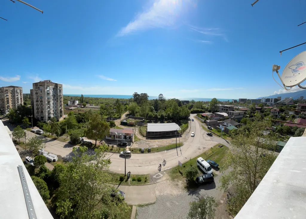 Квартира Видовая 1-к квартира в 5 минутах от моря, Гагра, 42 кв, 3 кровати — Гагра