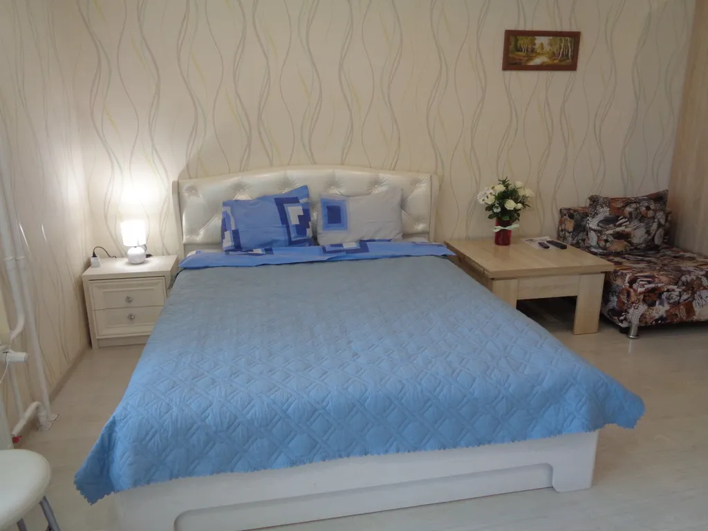 Уютная квартира в новом микрорайоне ждет своих гостей — аренда посуточно в Тобольск