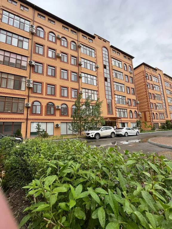 Квартира У себя дома — аренда посуточно в Атырау