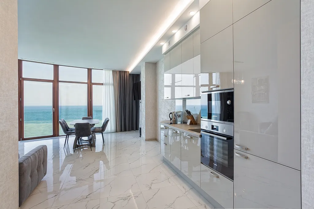 Квартира с видом на море