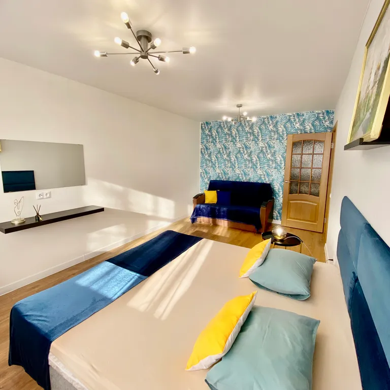 Уютная квартира у Конькобежного центра