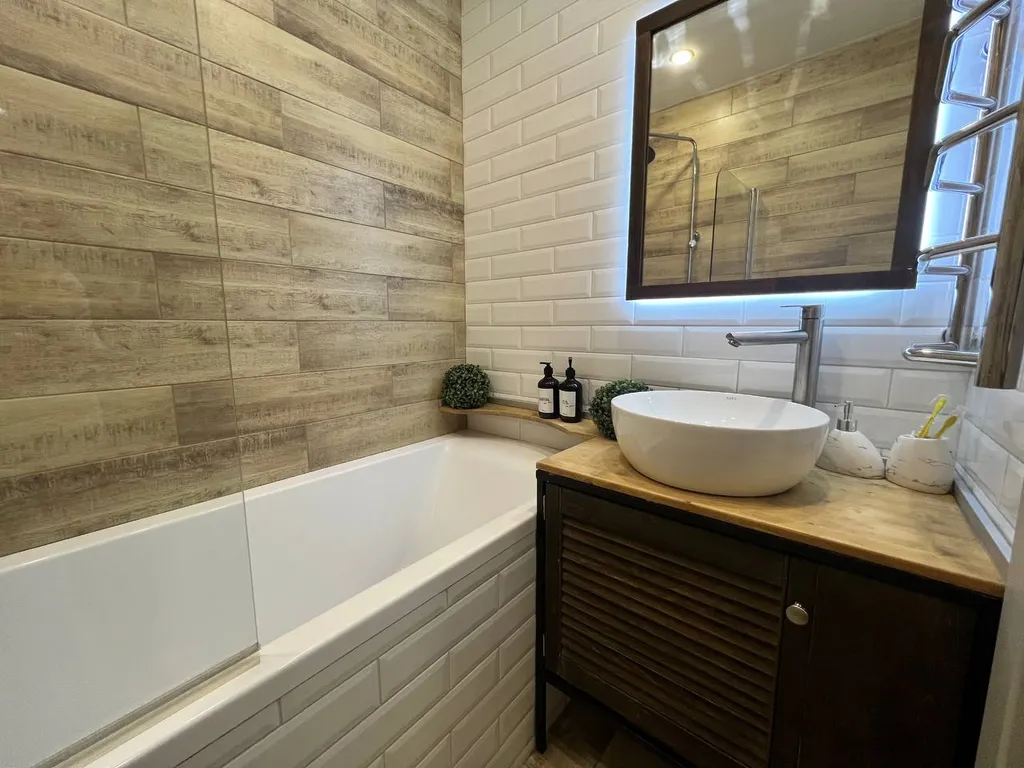 3-комнатная квартира возле Онкологии