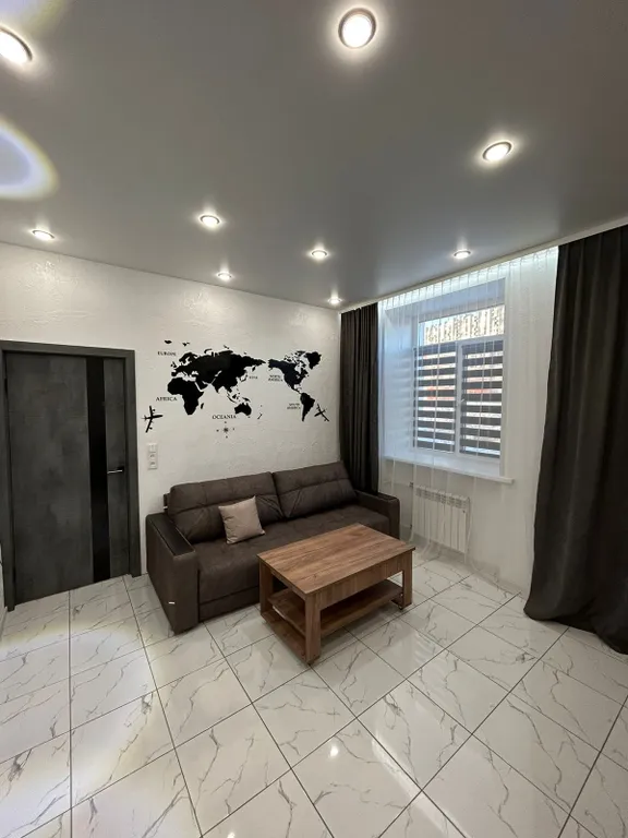 Уютная квартира в центре Североморска у Морвокзала