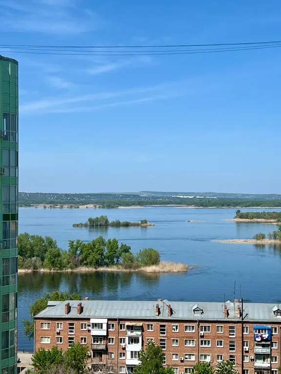 Квартира на набережной