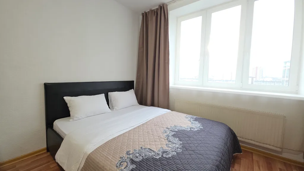 Тут хорошо на Островского