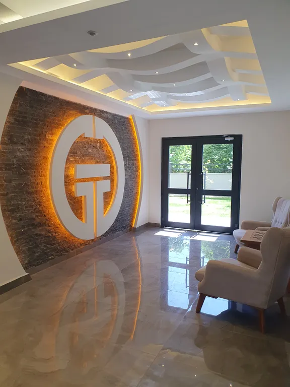 Отличные новые апартаменты 2+1 в центре Махмутлара в Алании