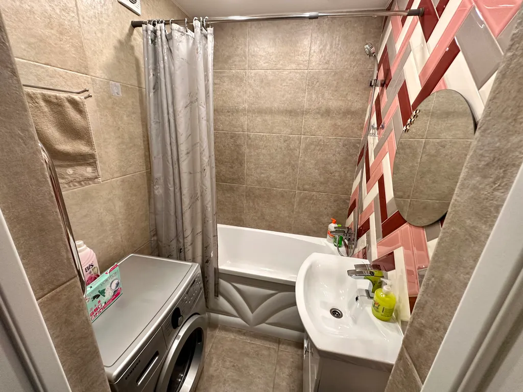 Уютная двухкомнатная квартира с просторной кухней