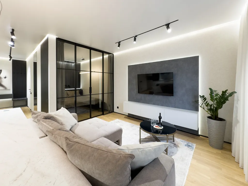 Дизайнерский апартамент с видом на море