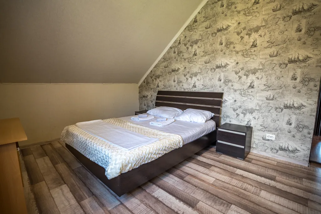 Коттедж Домик в лесу — Пляхо