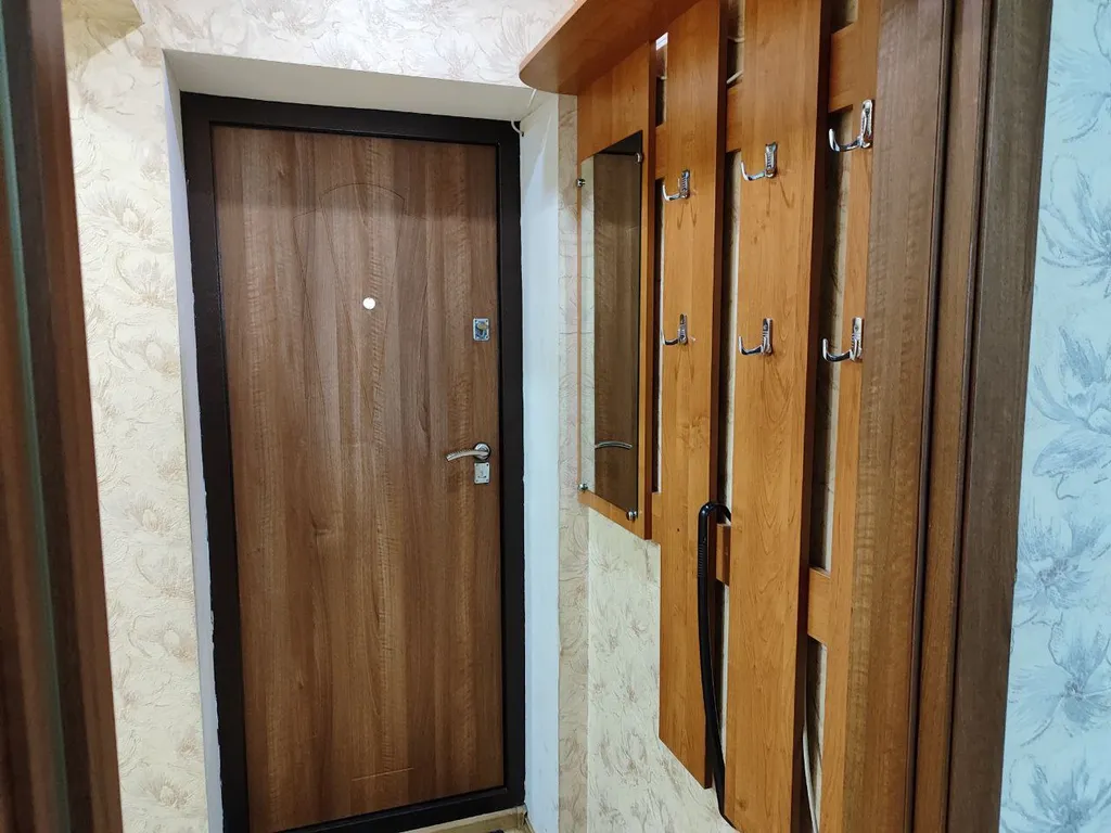 2х ком. на Депутатской 11. Остановка "Танк", до 6 чел.