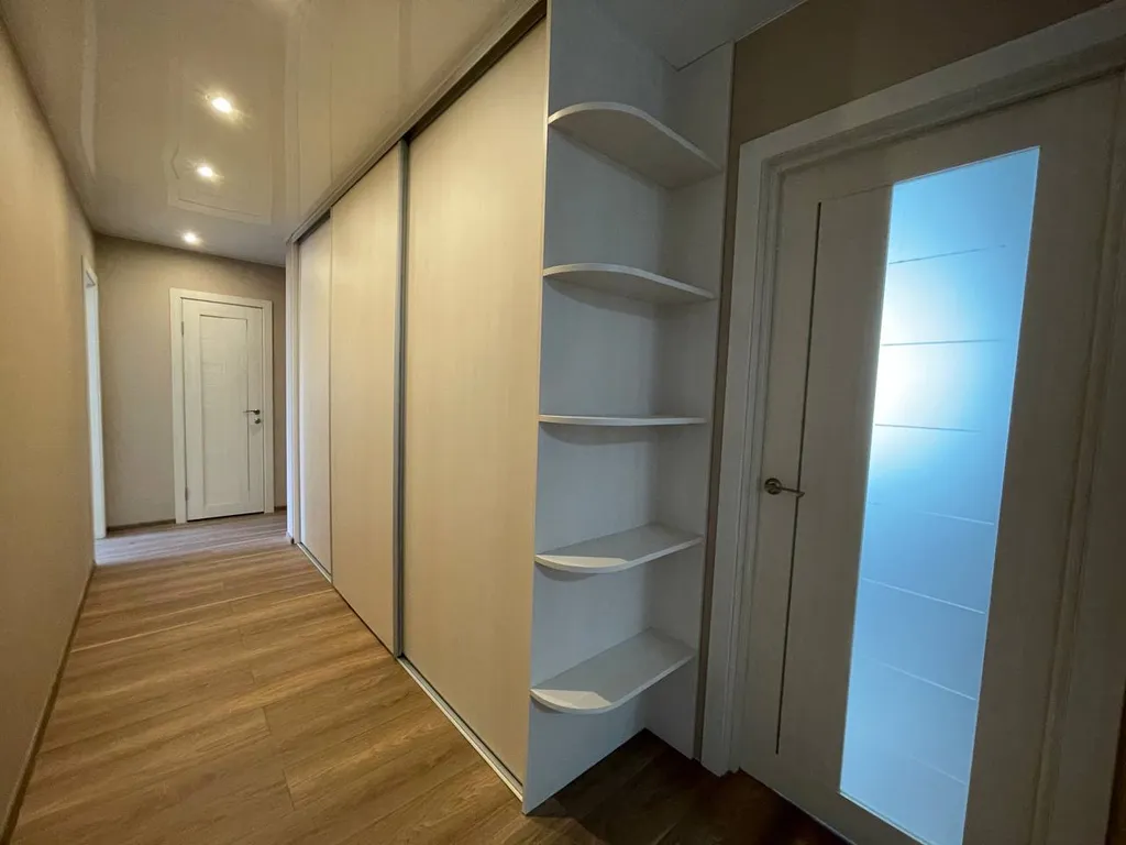 Трехкомнатная квартира возле Бауцентра