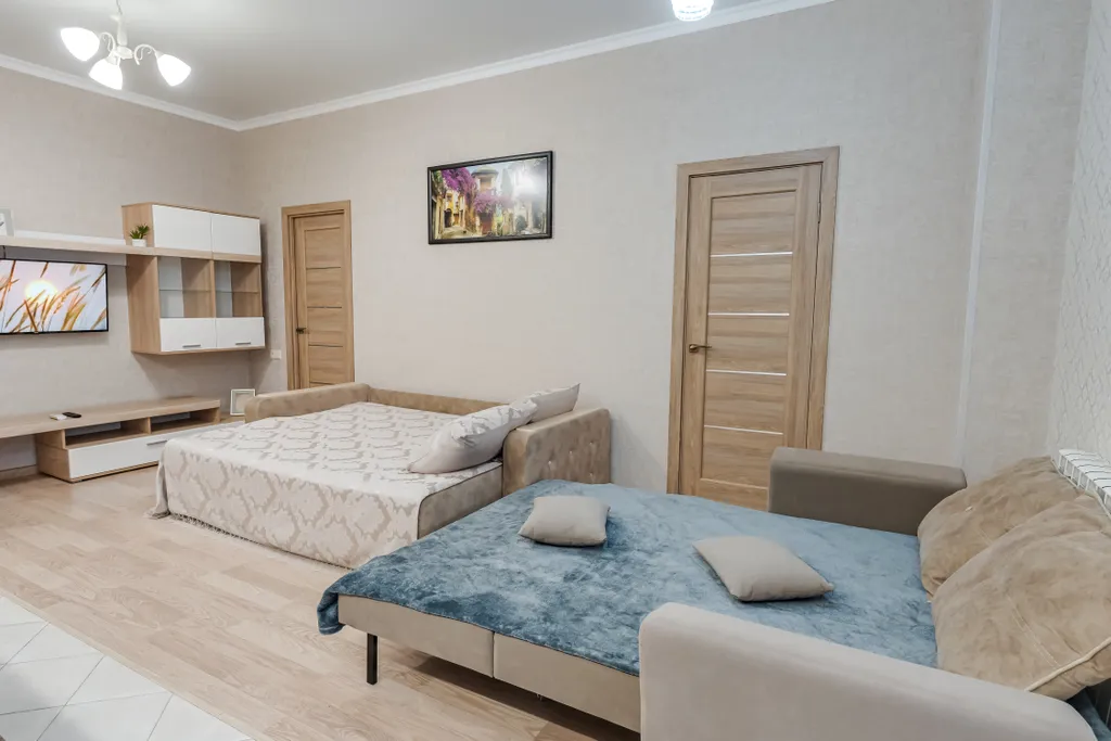 Двушка в центре до 6 человек отчетные документы, ориентир башня париж