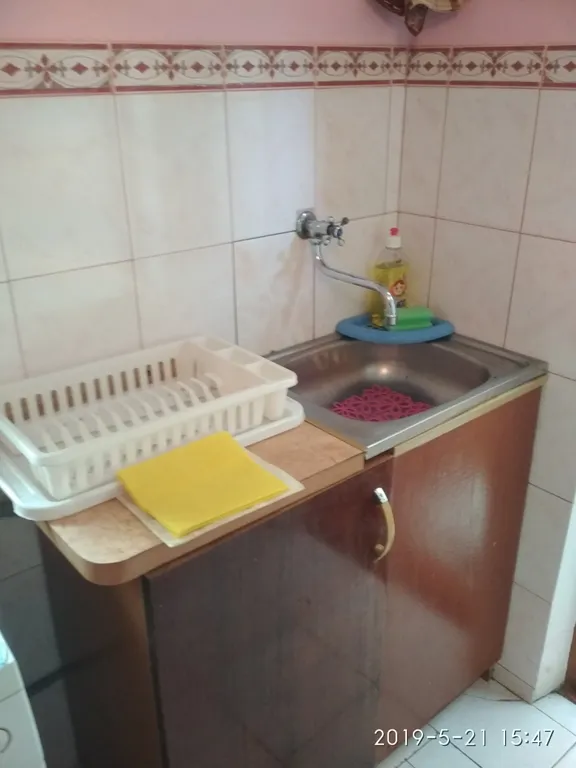 Квартира Жильё в частном доме с видом на бассейн с рыбками — Евпатория