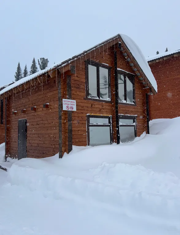 Уютный дом в горах