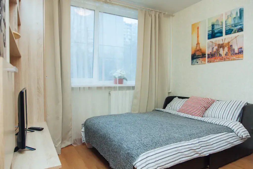 Квартира Квартира ★Мини-студия N2 у метро Раменки, МГУ и парка★ — Москва