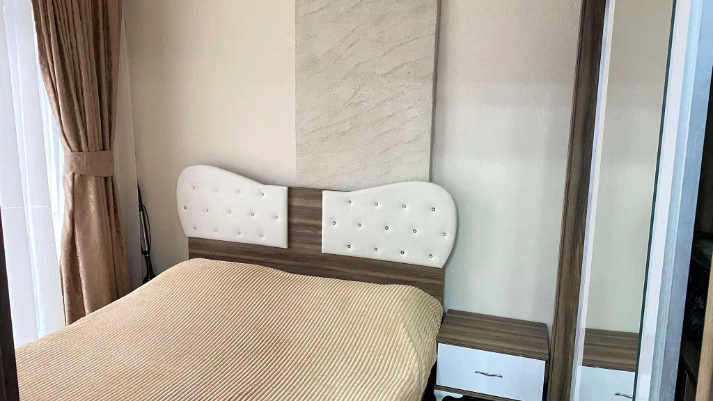 Квартира 3-комнатная Квартира — Батуми