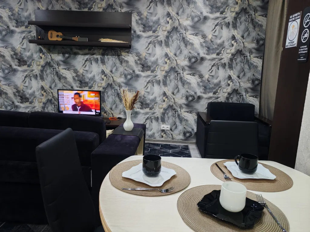 Студия черно-белое кино