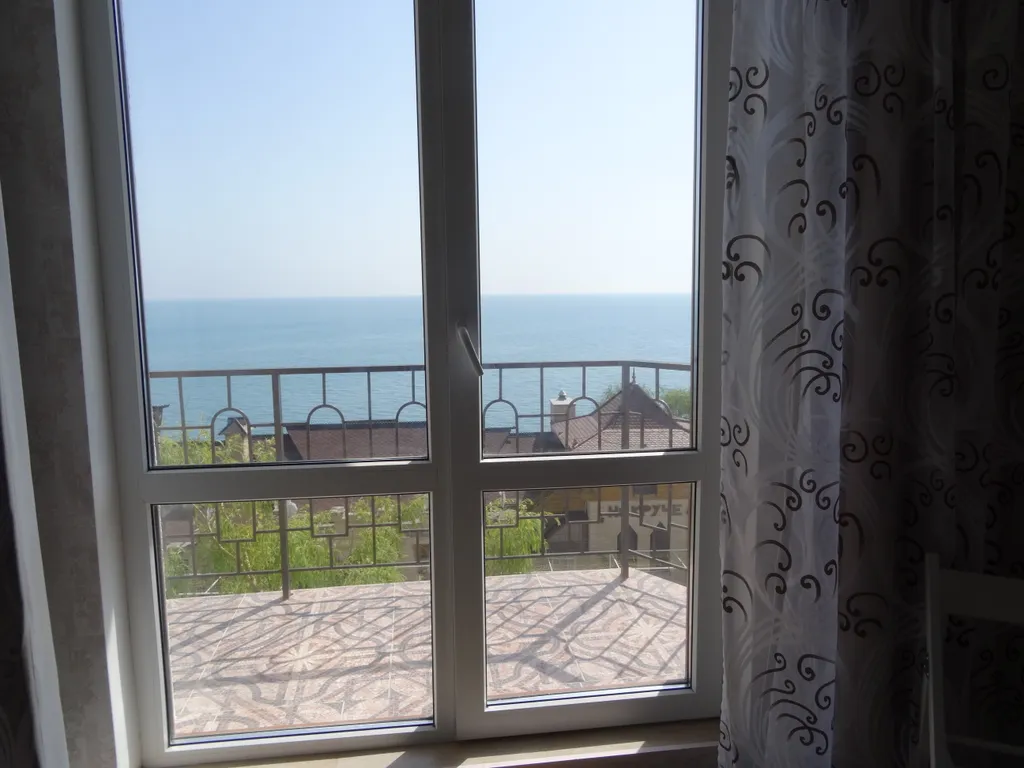 Квартира Квартира 2-комнатная с видом на открытое море — Геленджик