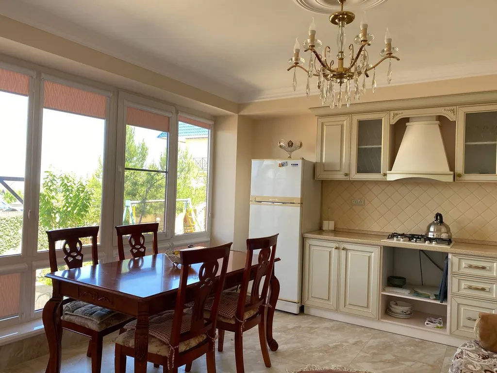 Двухуровневый коттедж у моря — аренда посуточно в Избербаш