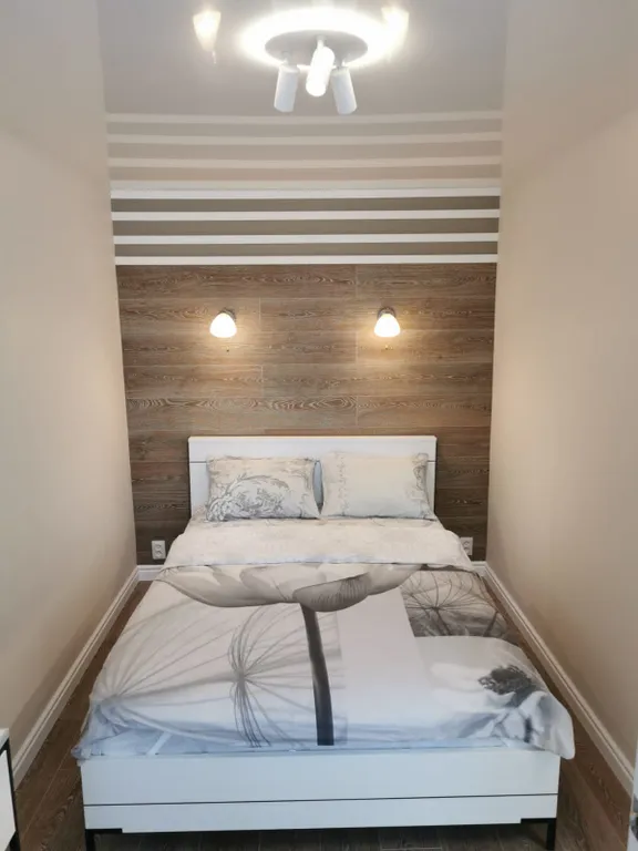 3-комн на 50 лет Октября -4 кровати