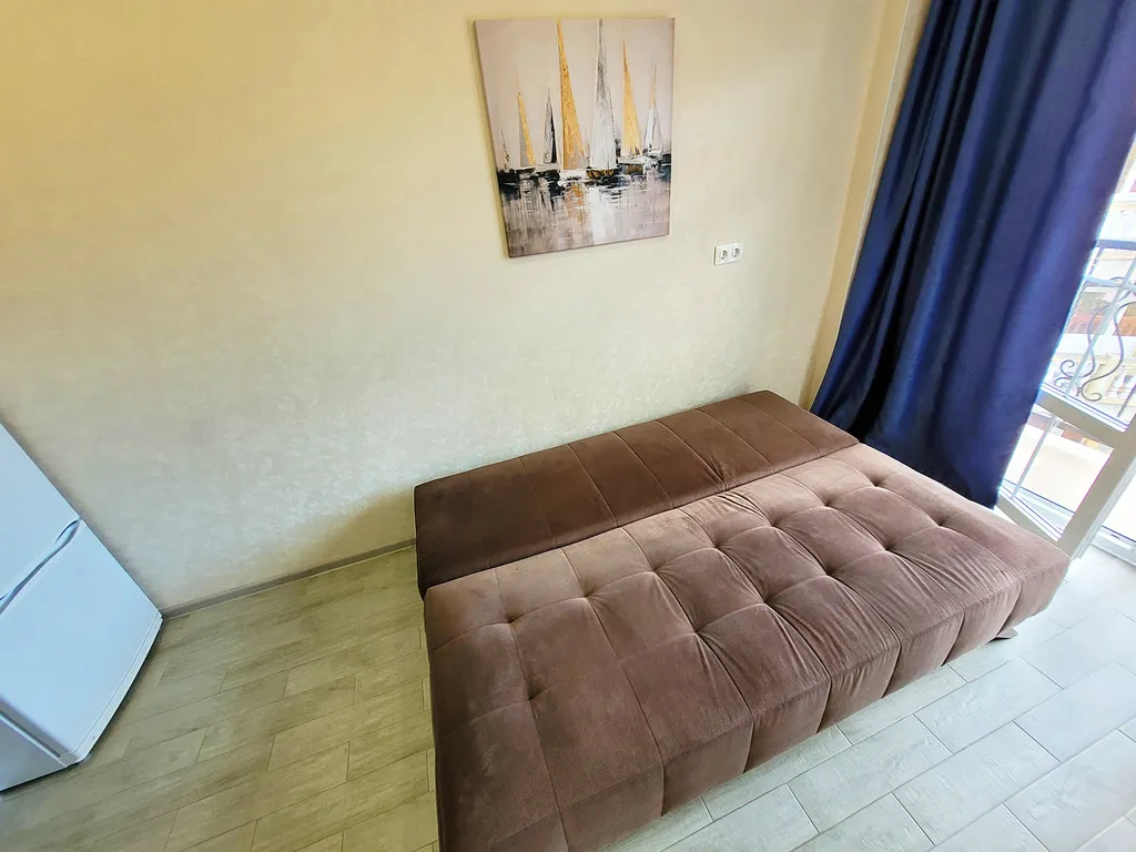 Квартира с видом и балконом