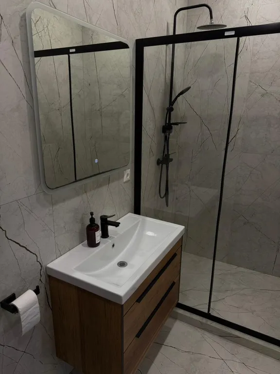 Дом с теплым бассейном 35’