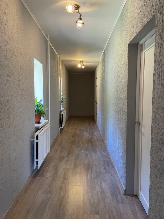 Дом в уникальном месте на берегу озера