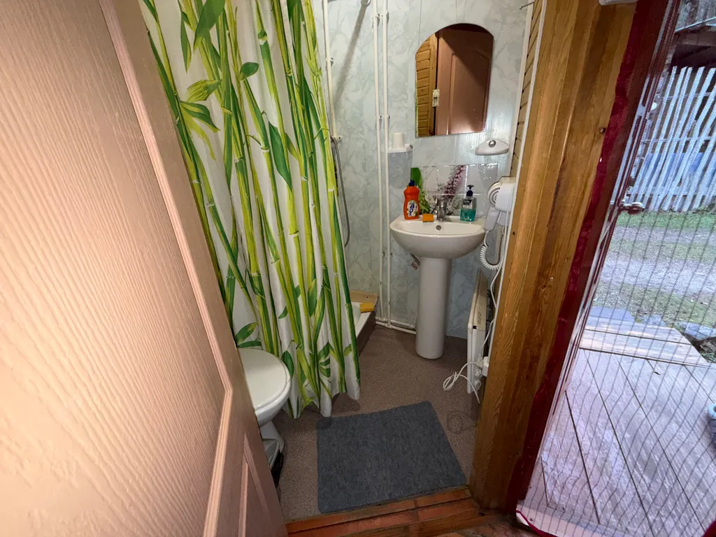 Квартира Жилая комната с двумя односпальными кроватями — Апшеронск